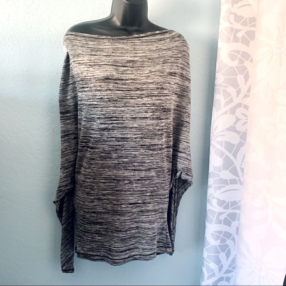Max Edition Drape Neck Dolman Pullover Tunic Top Size Medium - Picture 3 of 11